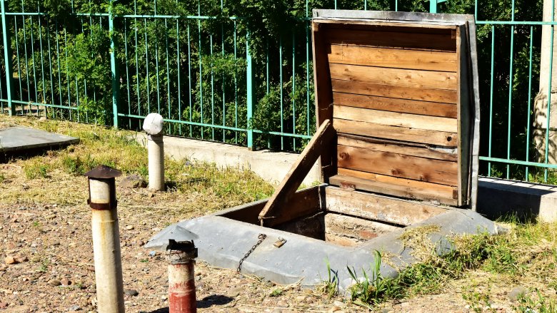 bomb shelter entrance