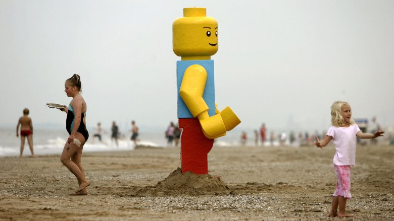 giant lego man