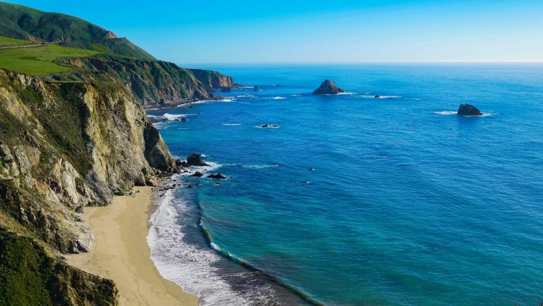 california cliffs pacific ocean