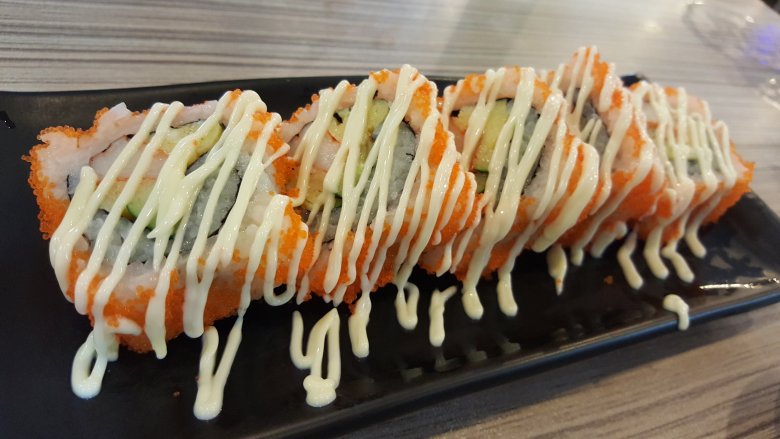 sushi with mayonnaise 