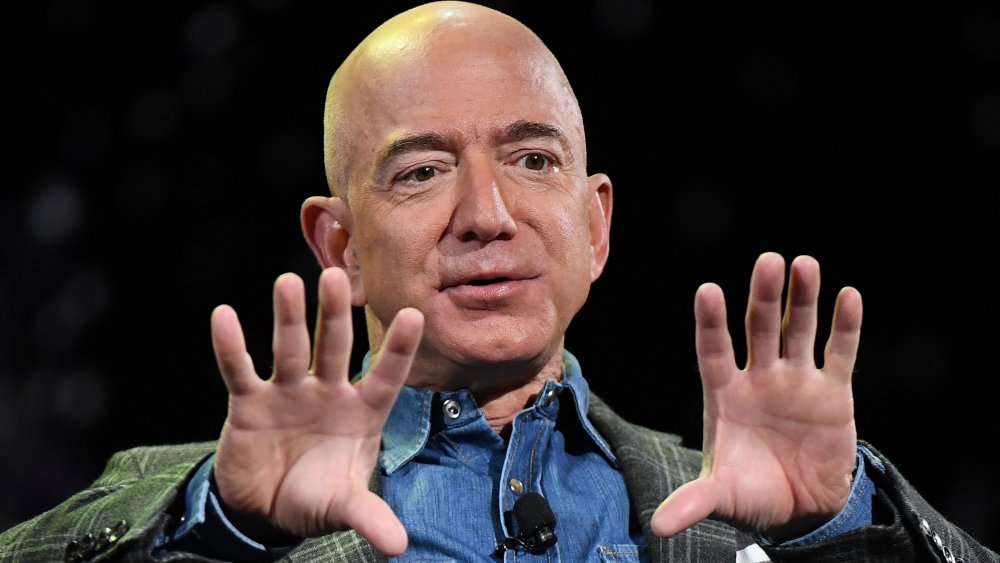 trillionaire jeff bezos amazon