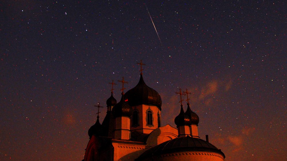 Meteorite, church