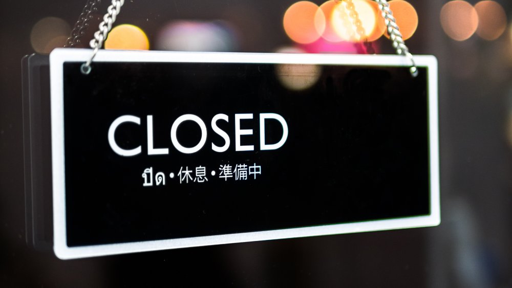 thai chinese restaurant closed