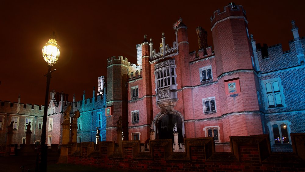 Hampton Court Palace, royal ghosts of Great Britain