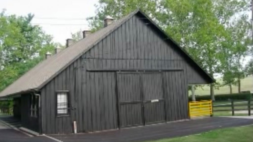 Claiborne Farm breeding shed