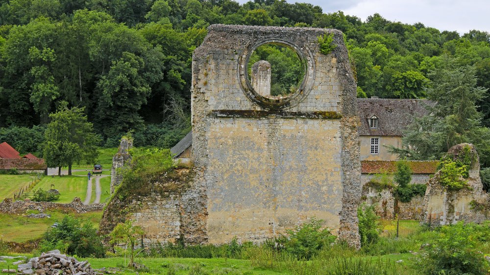 Abbaye de Mortemer, France