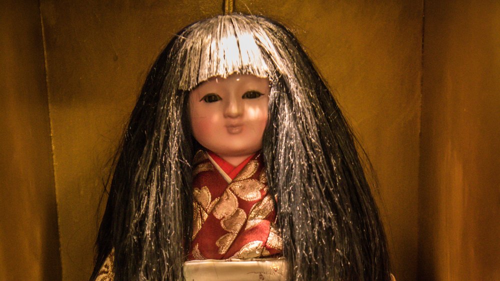 Okiku, the haunted doll of Hokkaido 