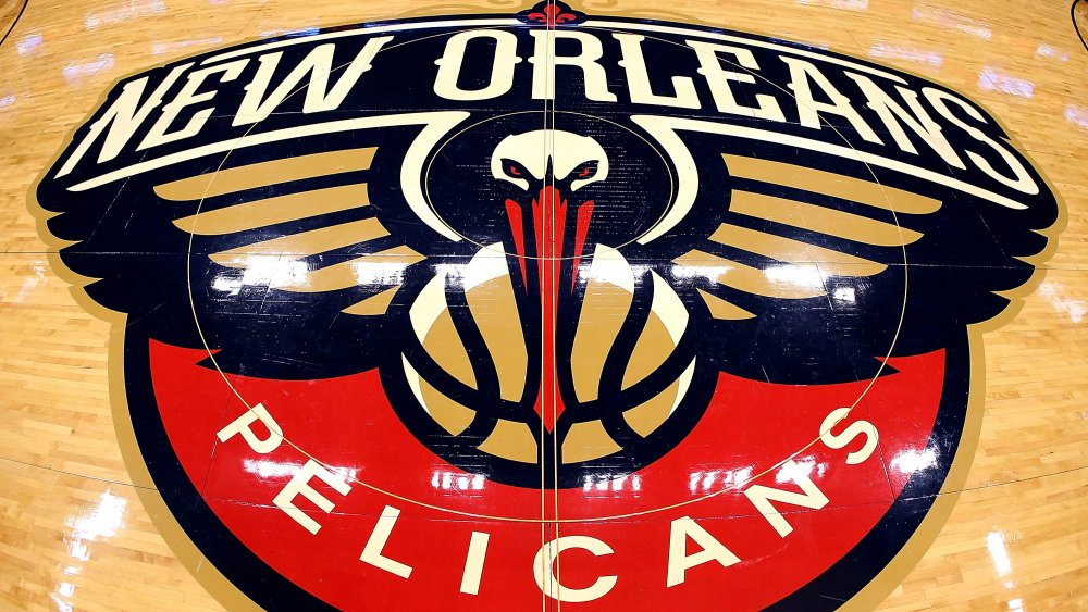 The New Orlean's Pelican's logo on the court