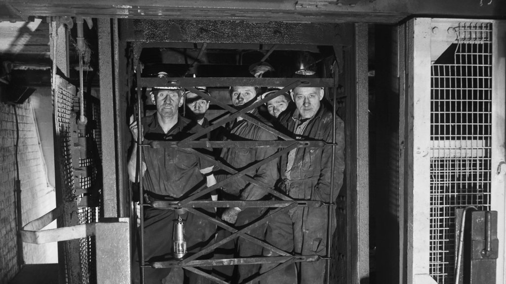 Colliery elevator