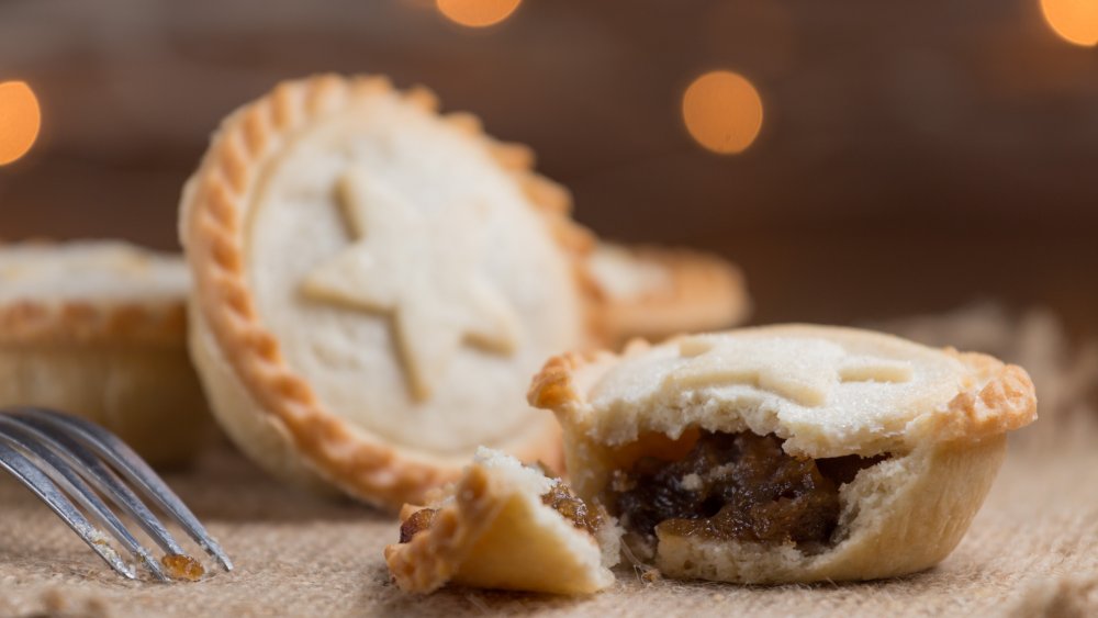 Mince Pie with out of focus highlights