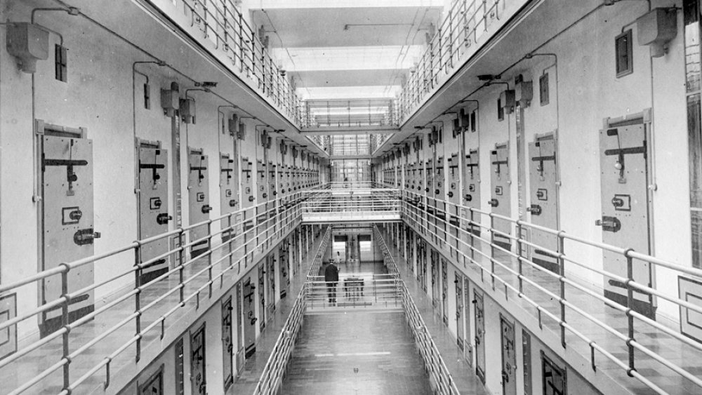 Prison cell block, 1918