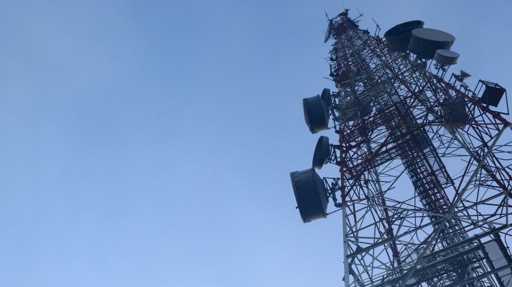 Broadcast tower