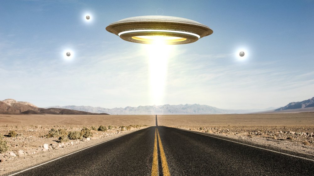 Illustration of a UFO in the desert