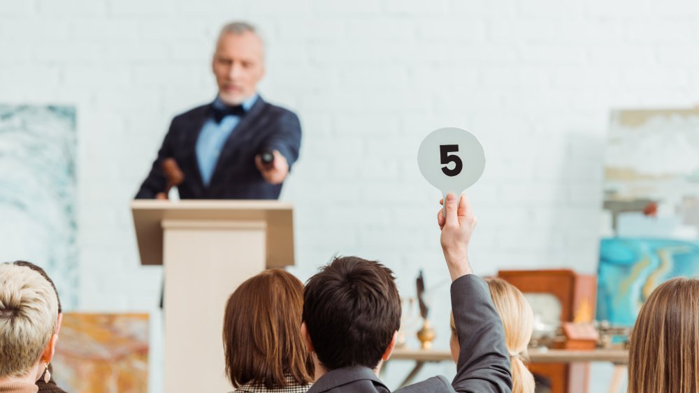 A live auction with auctioneer.