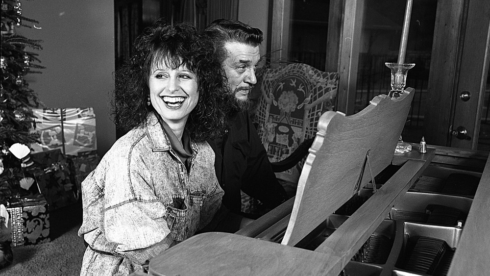 Waylon Jennings and Jessi Colter