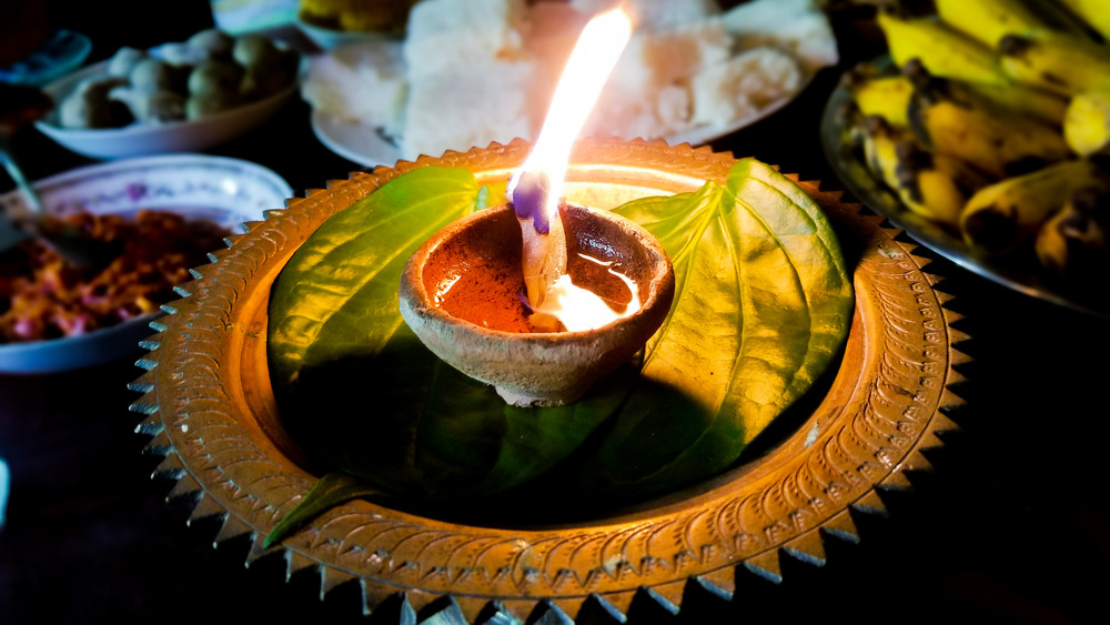 sri lanka new year lit candle
