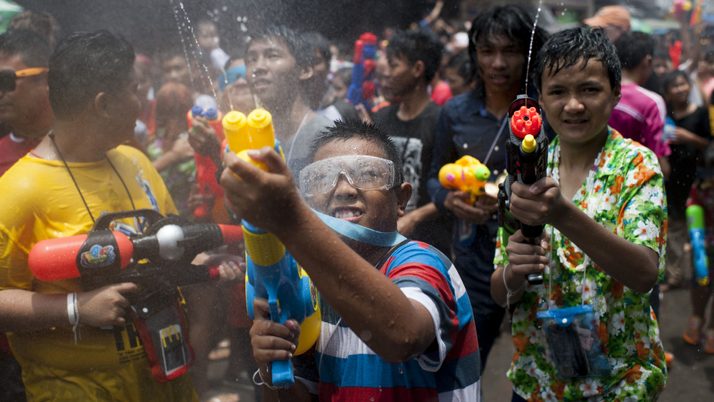 kids using water guns
