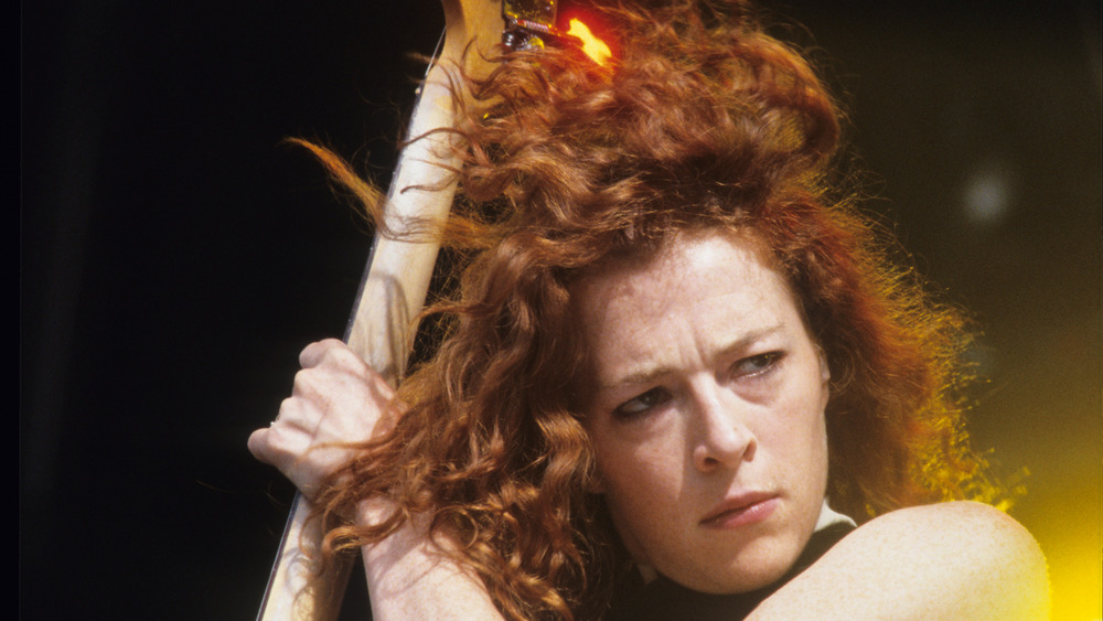 Melissa Auf der Maur glaring