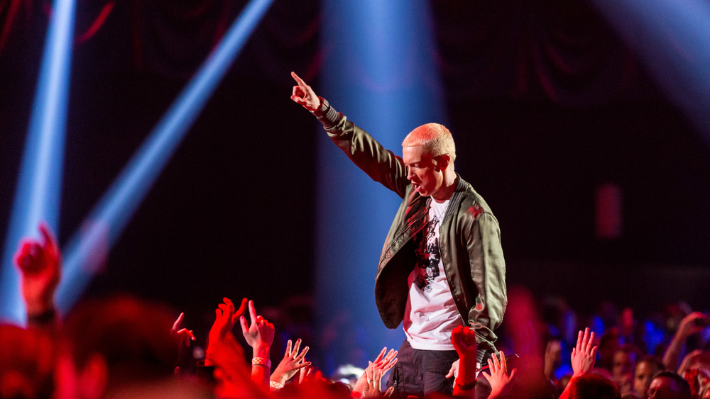 Eminem on stage 