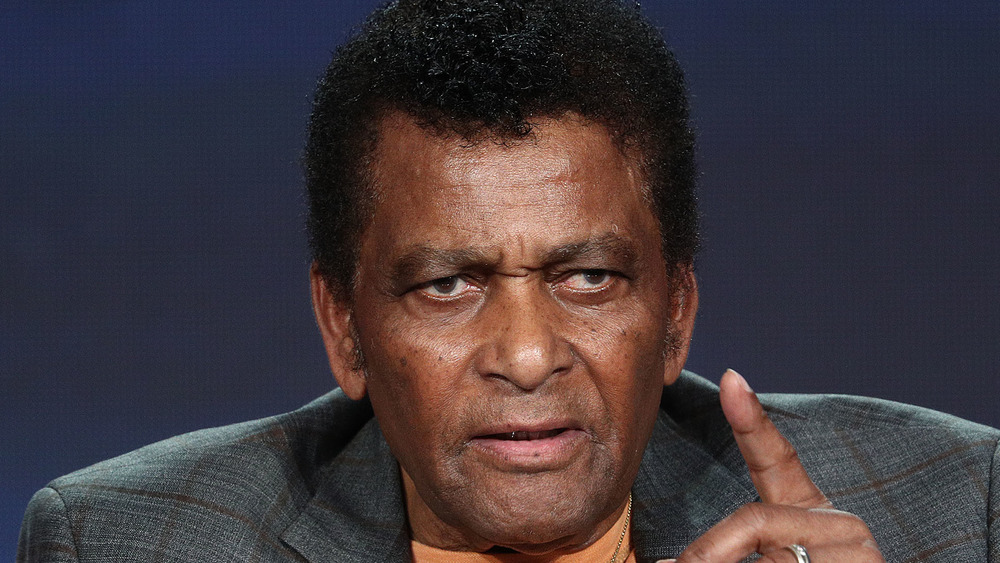 Charley Pride pointing finger