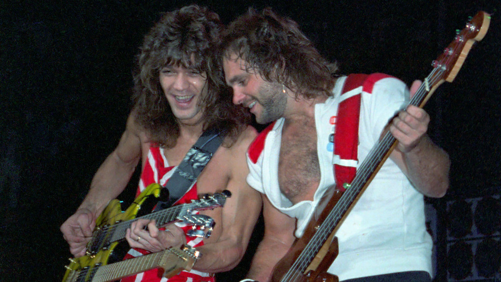 Michael Anthony playing with Eddie Van Halen