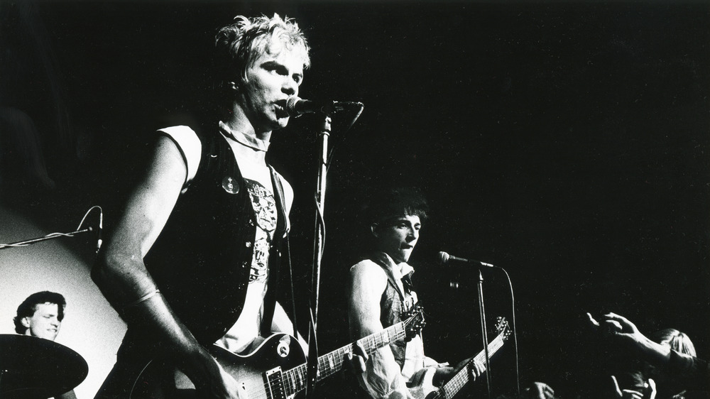 Johnny Thunders onstage in 1977