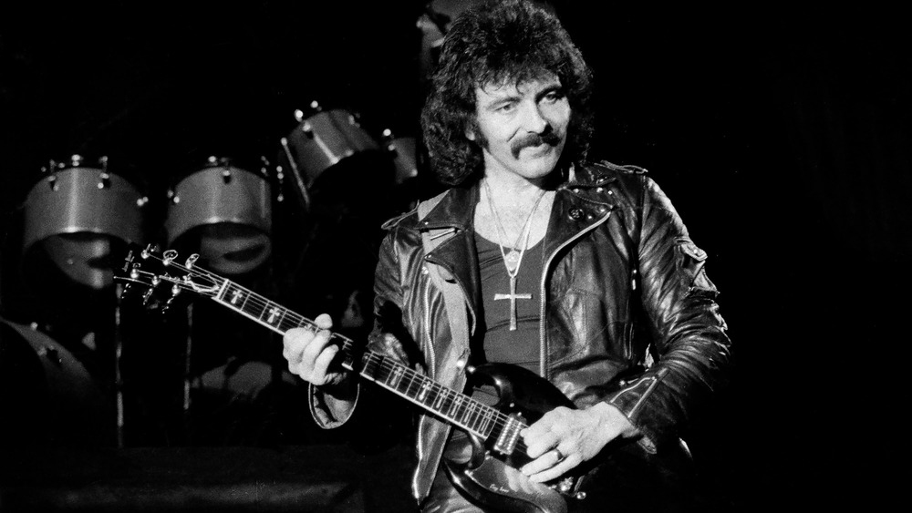 Tony Iommi playing guitar, 1982