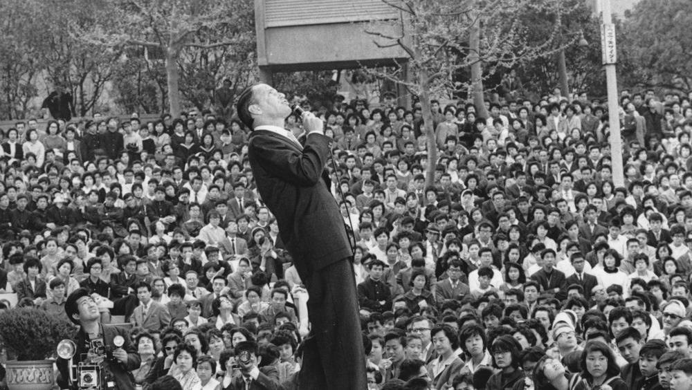 Frank Sinatra at a concert