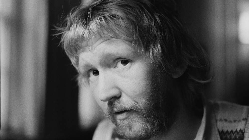 Harry Nilsson looking