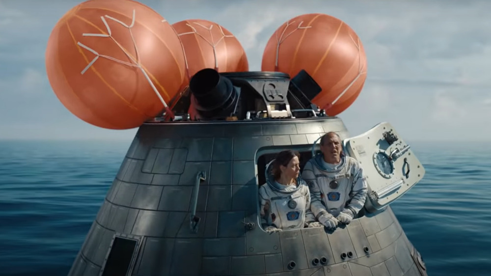 Astronauts from Pringles commercial