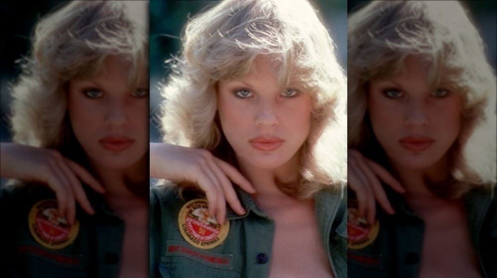 Dorothy Stratten posing for a photo in 1979