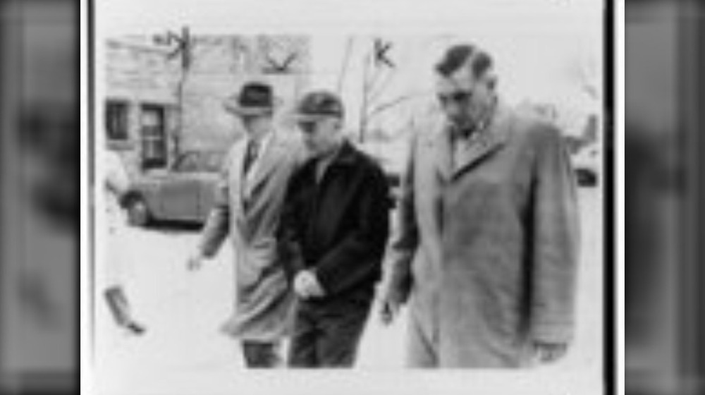 ed gein being arrested