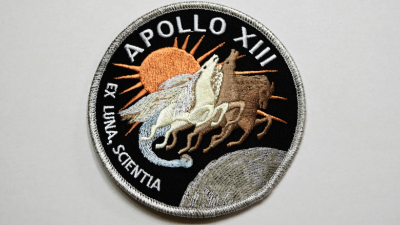 the apollo 13 mission patch