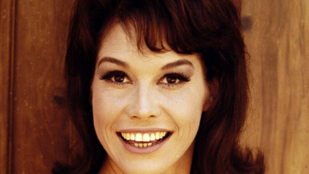 Mary Tyler Moore smiling