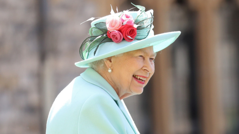Queen Elizabeth mint green hat
