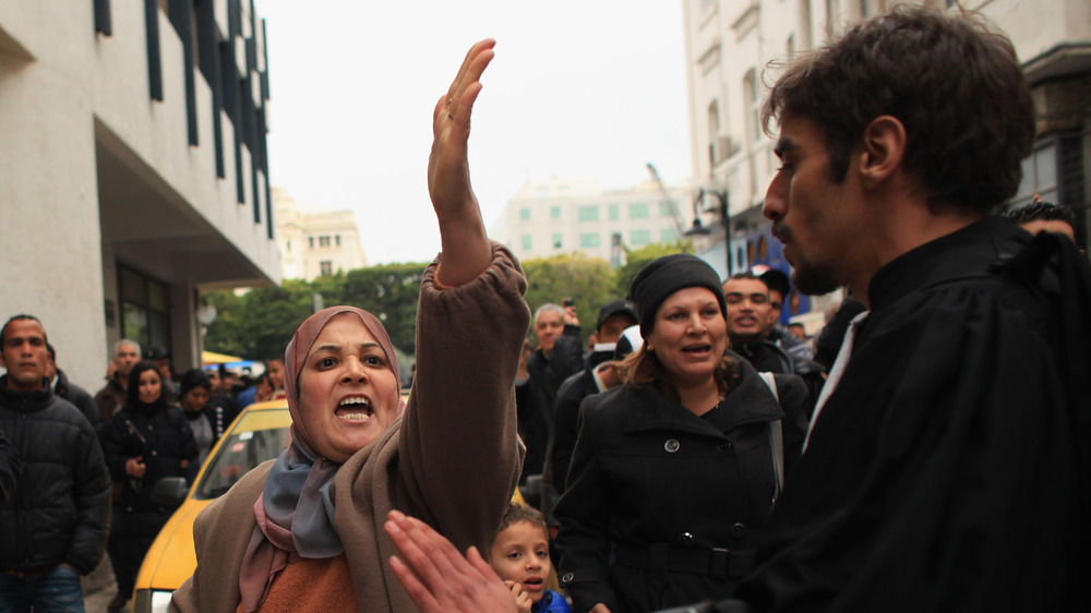 Tunisian protesters in the streets 