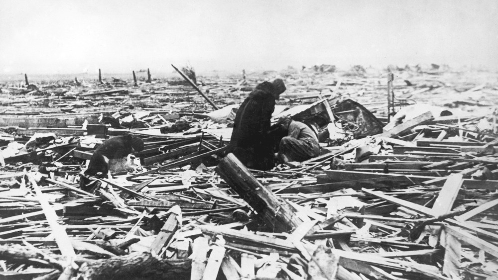 Tri-State Tornado damage 