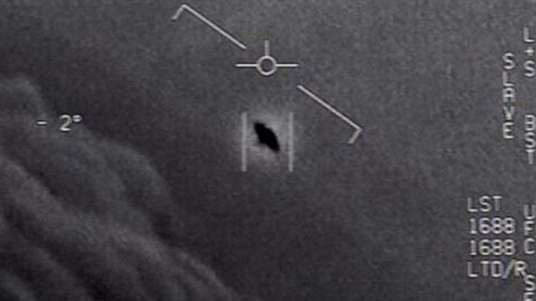Image of a UFO from declassified U.S. Navy footage