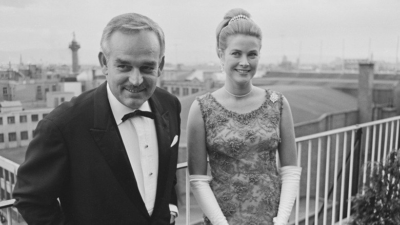 Prince Rainier III and Princess Grace Monaco pose 