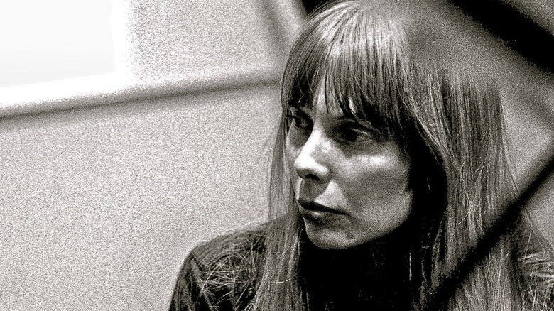 Young Joni Mitchell