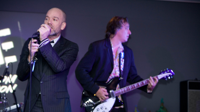 Michael Stipe and Peter Buck