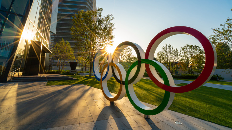 the olympic rings in tokyo
