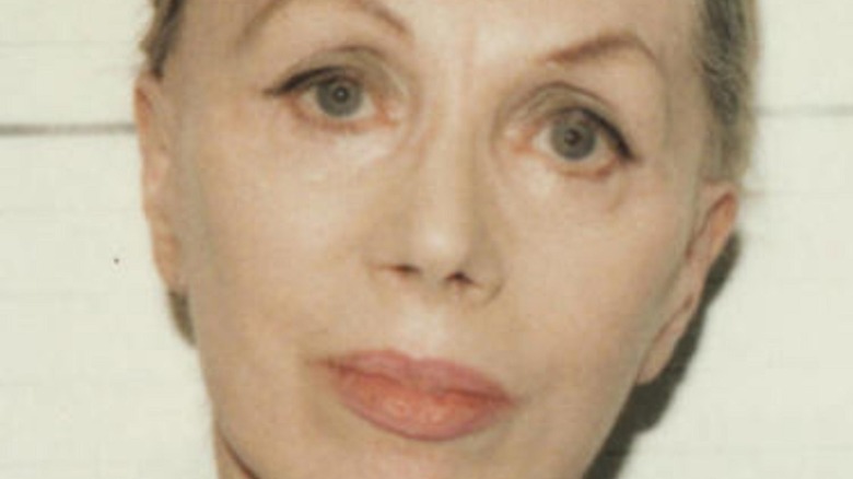 Cropped mugshot of Anne Hamilton-Byrne from 1993