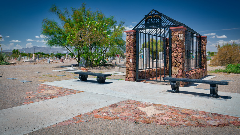 Hardin's grave, El Paso, Texas