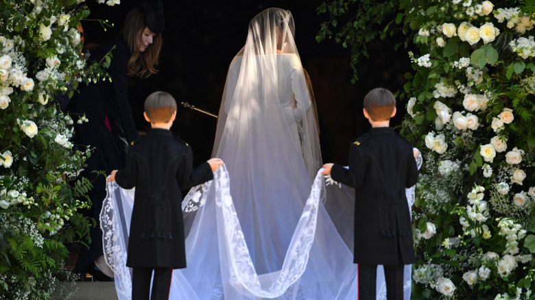 Meghan Markle with long veil 