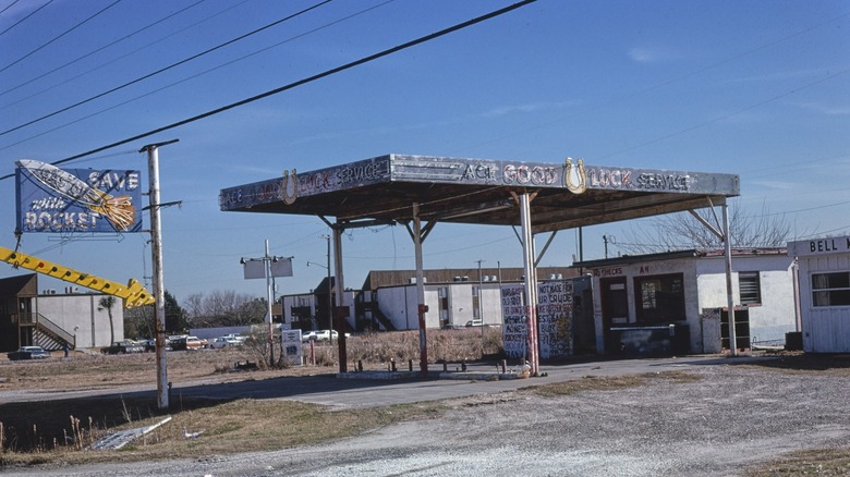 Ace Good Luck Service Station, Texas City