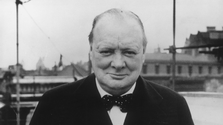 winston churchill, thames river