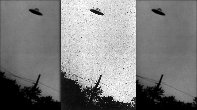Photograph of a purported UFO in Passaic, New Jersey, taken on July 31, 1952