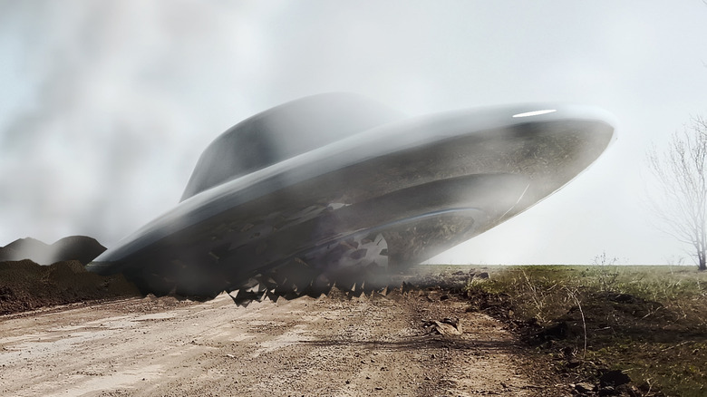 crashed flying saucer