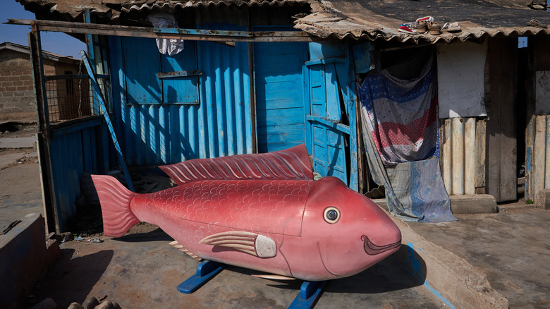 fish fantasy coffin from Ghana 
